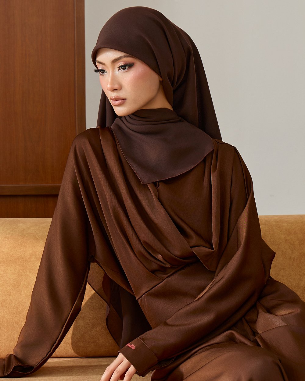 HA MEGAN IN RICH BROWN