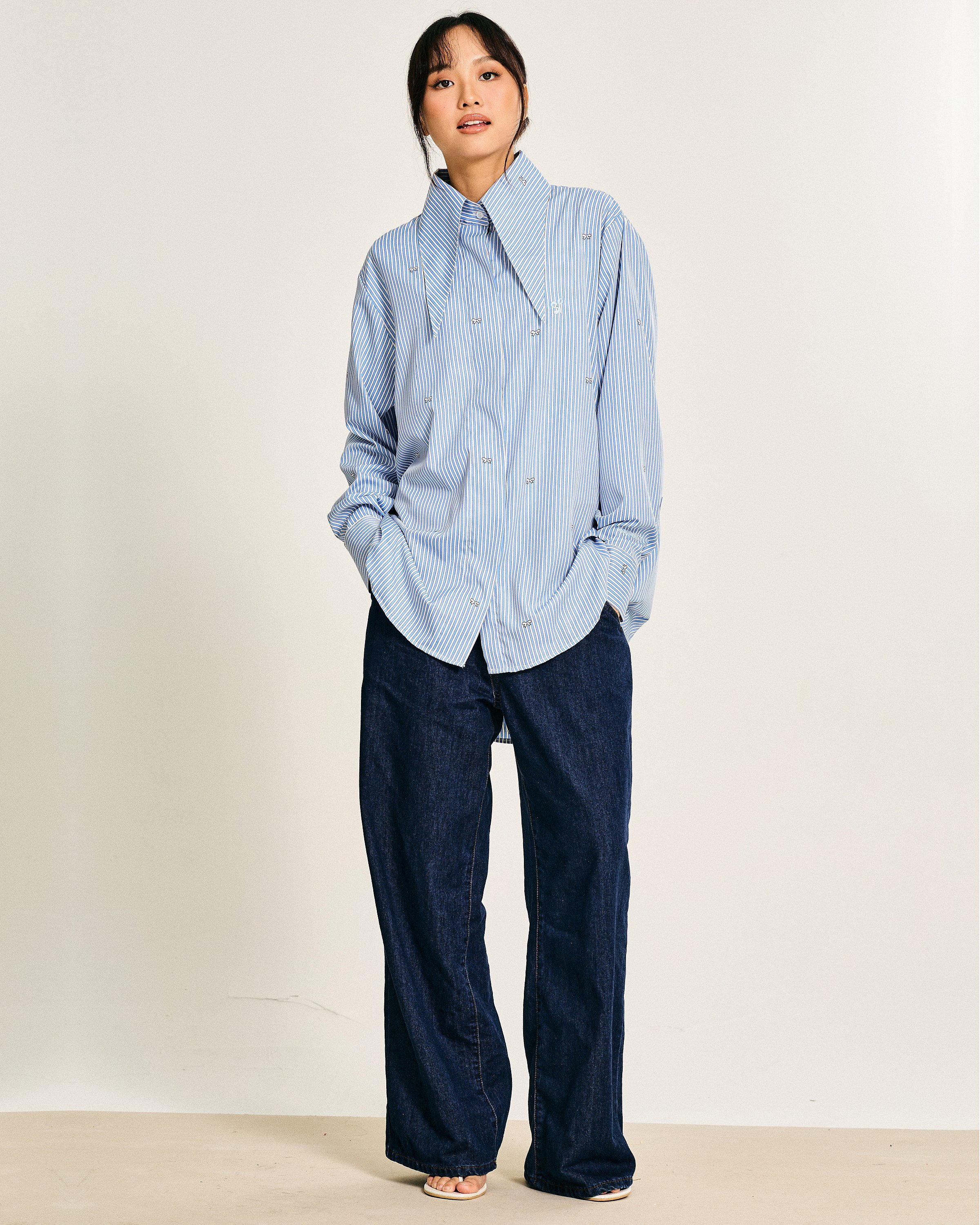 VINA STRIPED PRINT IN SOFT BLUE