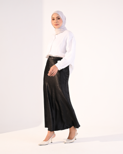 CAMRYN SKIRT IN BLACK