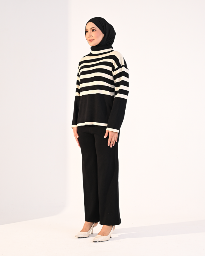 STARLA SET IN BLACK