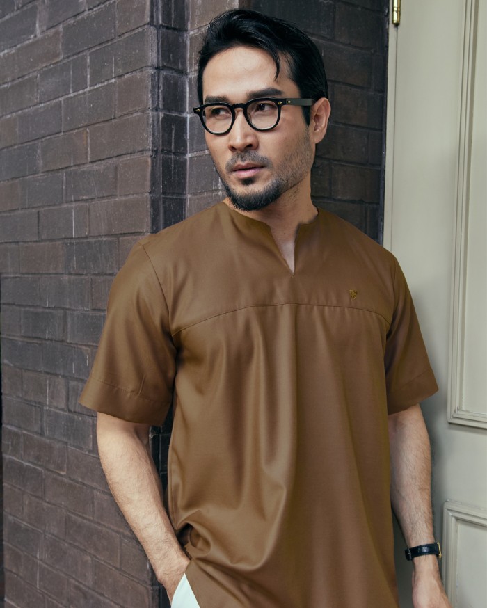 KURTA BADR IN BROWN