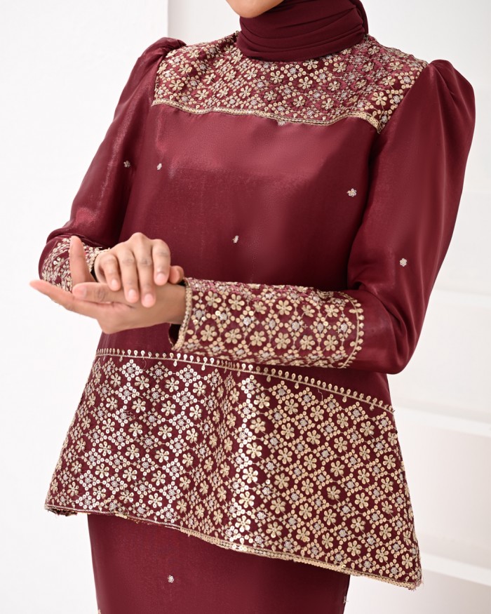 YASHIKA IN MAROON