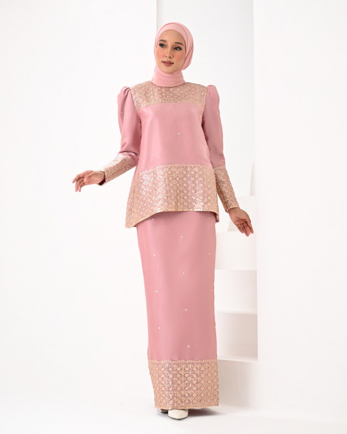 YASHIKA IN PASTEL PINK