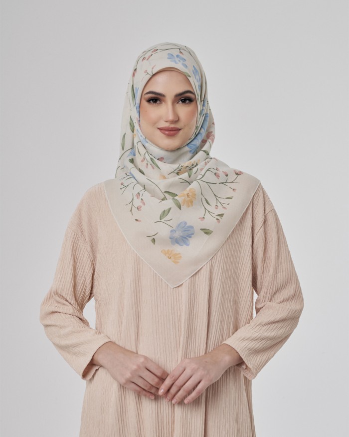 MANISNYA LEBARAN IN IKHLAS