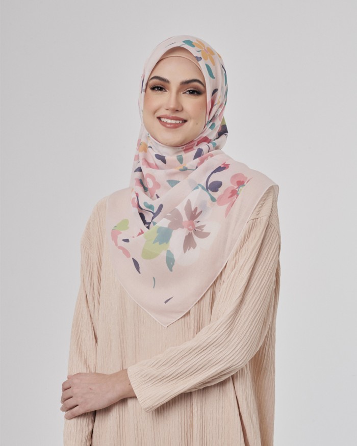 MANISNYA LEBARAN IN INDAH