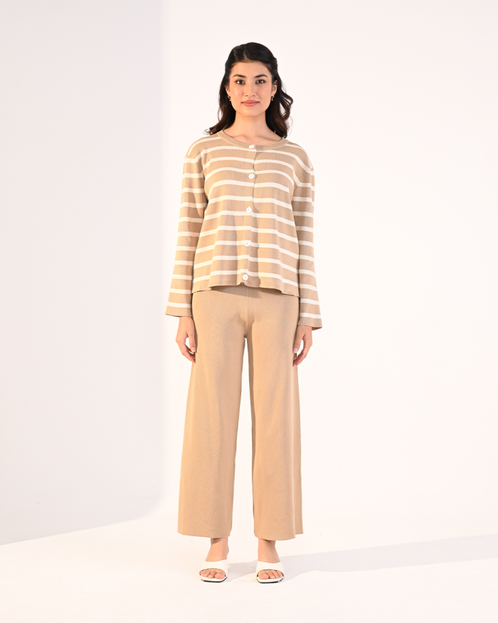 GRACE SET IN KHAKI