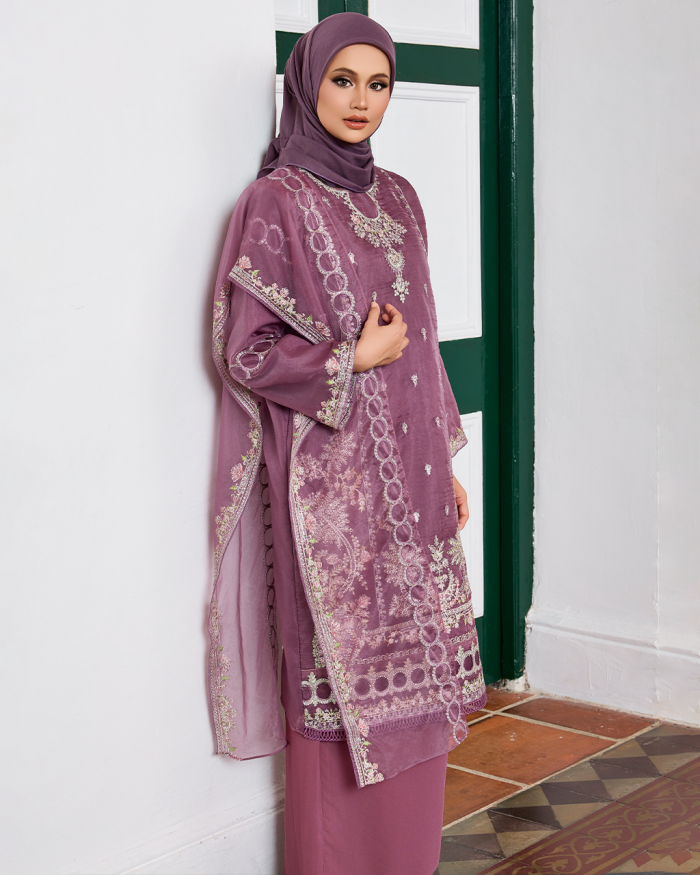 DEFECT PRISHA IN PLUM