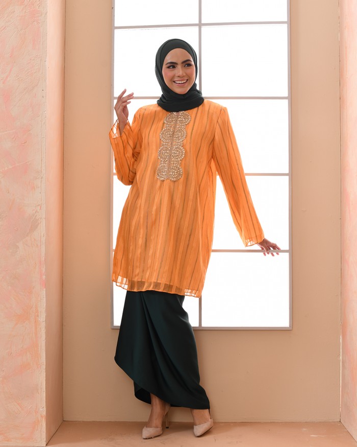 NIDDHI 3.0  STRIPES ORANGE DARK GREEN