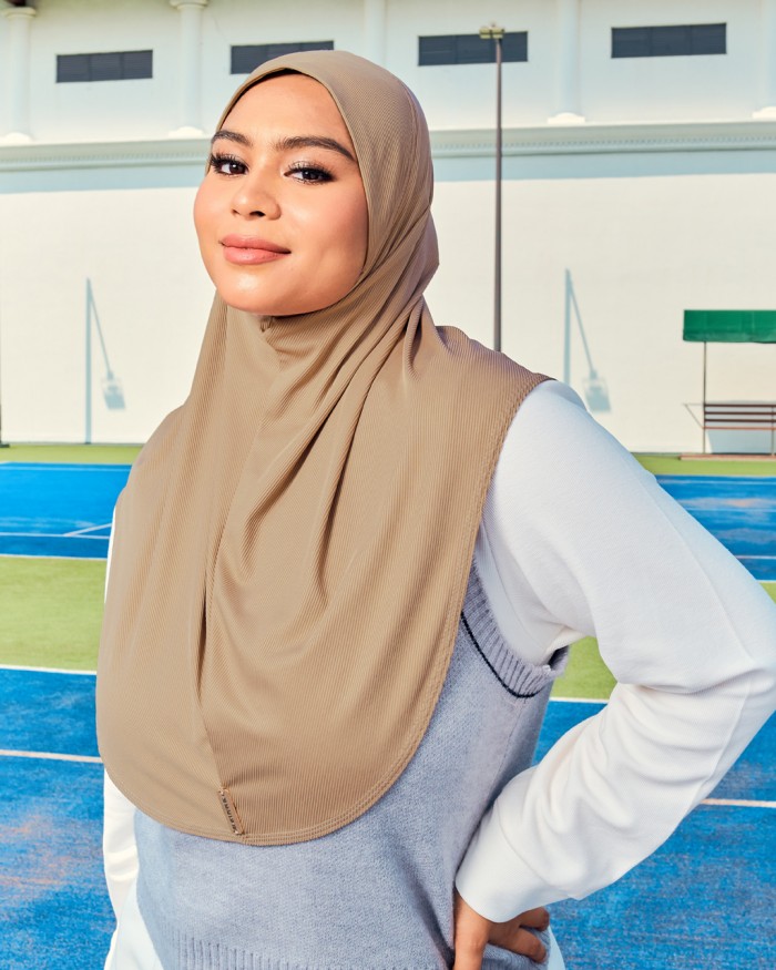 BASIC BE IN TAN BROWN