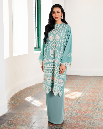 DEFECT ESHA IN TURQUOISE