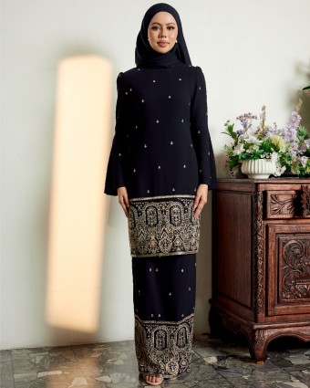DEFECT EYANA IN DARK BLUE