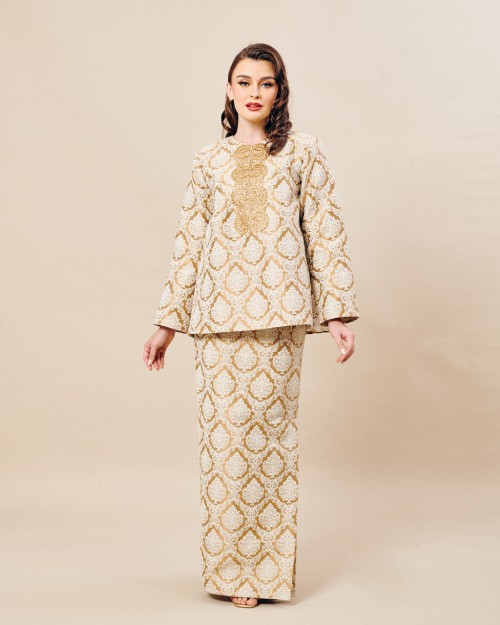 MOHATRA RAYA IN SOFT BROWN