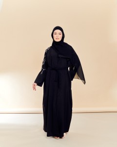 MEDINA SET IN BLACK