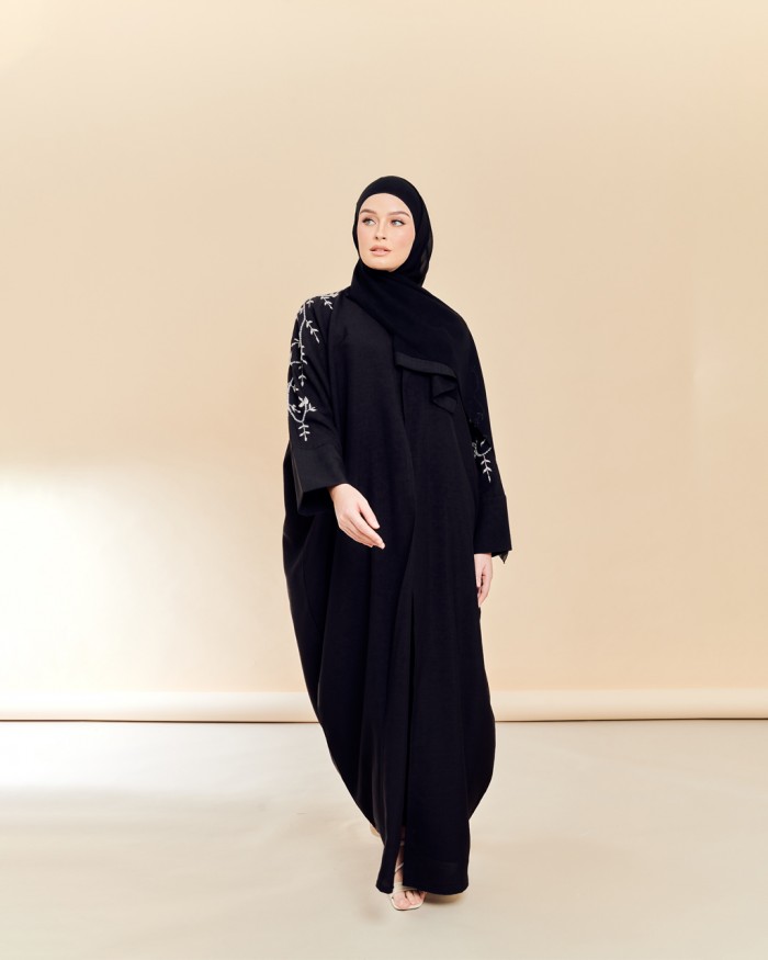 MEDINA SET IN BLACK