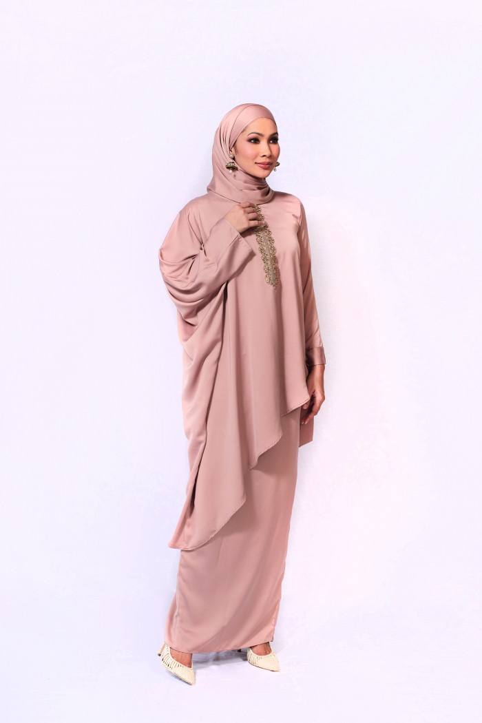 SP RAYA IN LEELA KAFTAN (PEACH NUDE)