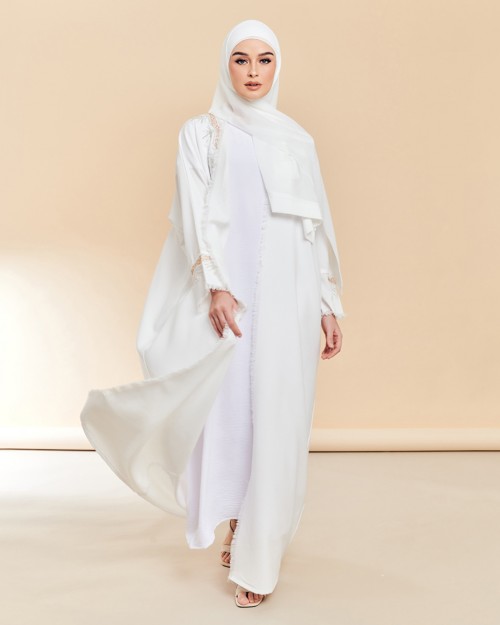 DEFECT RIYADH SET IN OFF WHITE
