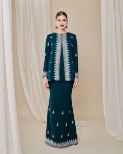 SHWETA IN EMERALD GREEN