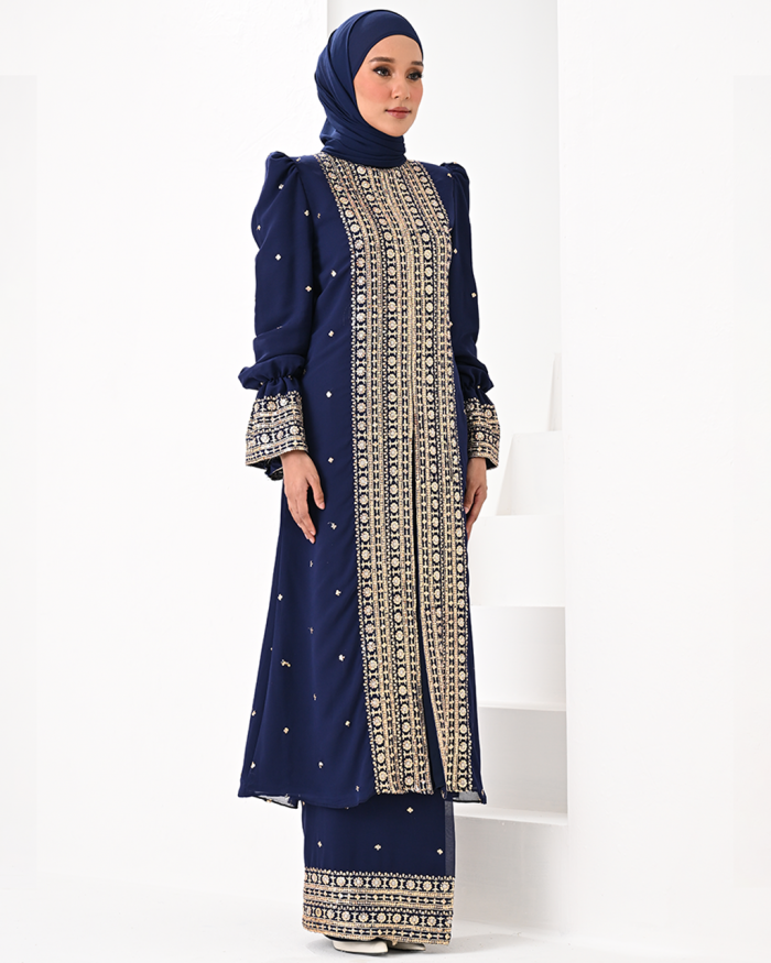 DEFECT SADHIKA IN NAVY BLUE