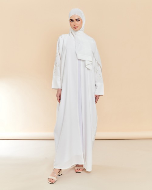 DEFECT MEDINA SET IN OFF WHITE