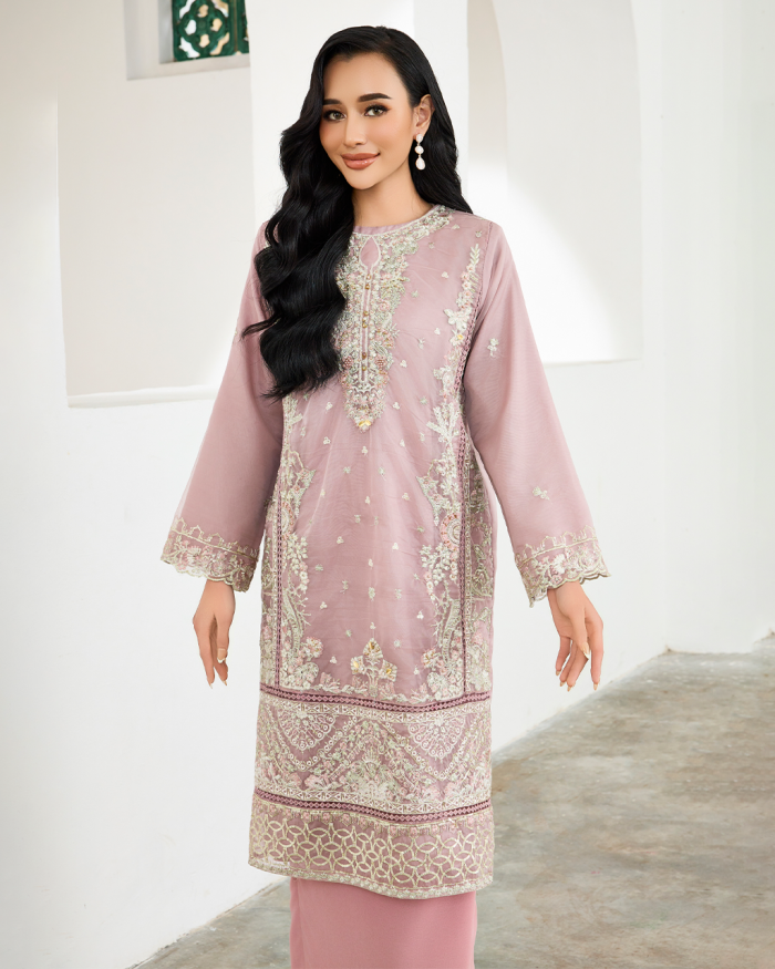 AMAYA IN LILAC