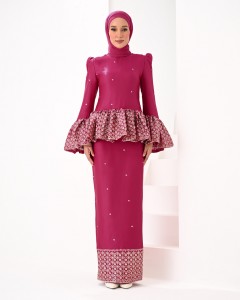 DEFECT BINDIYA IN FUCHSIA PINK