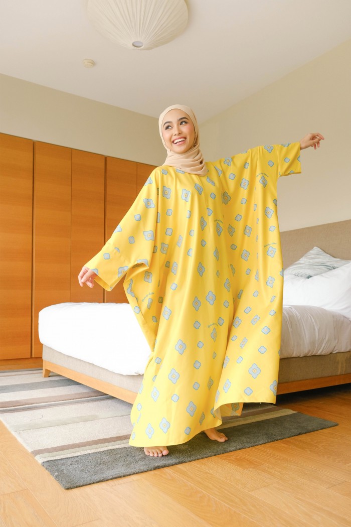 CAREFREE CAFTAN IN SUNFLOWER YELLOW