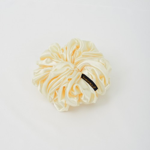 SCRUNCHIES IN CREAM