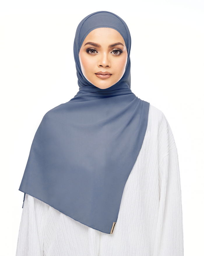 MALIQA SHAWL IN DENIM BLUE