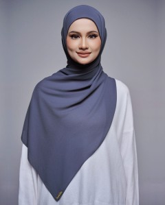 MALIQA SHAWL 2.0 IN DENIM BLUE