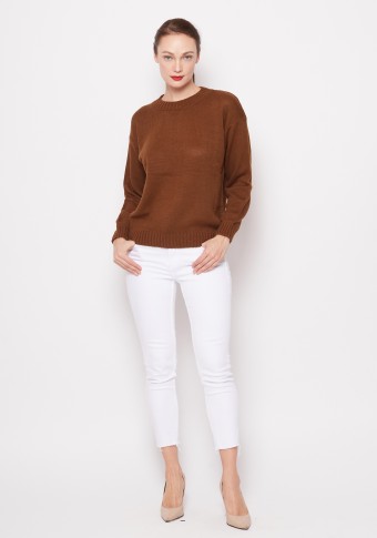 BIZARRO KNITWEAR IN BROWN BEAR