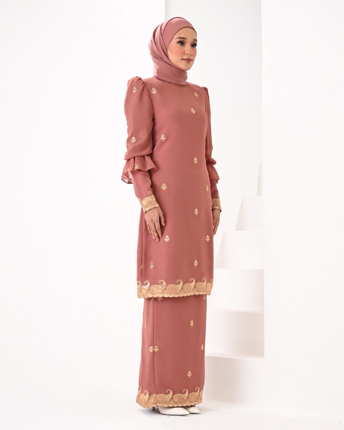 DEFECT DARSHA IN SALMON PINK