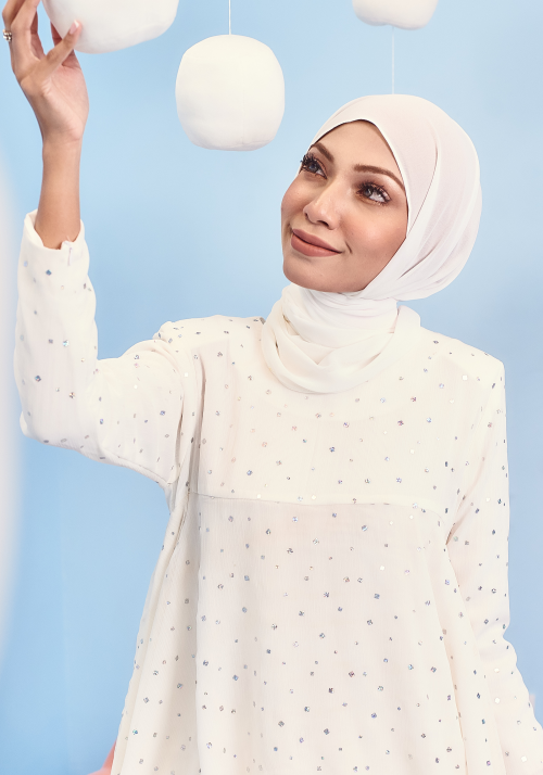 KIARA DOLL TOP IN OFF WHITE