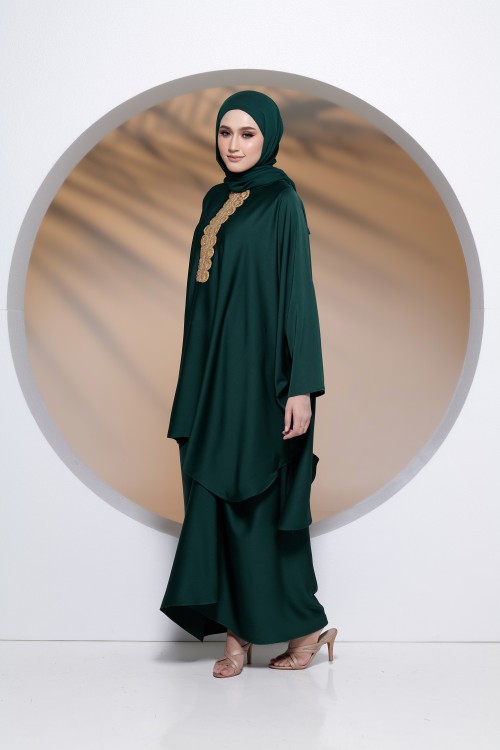 RANI CAFTAN IN EMERALD GREEN