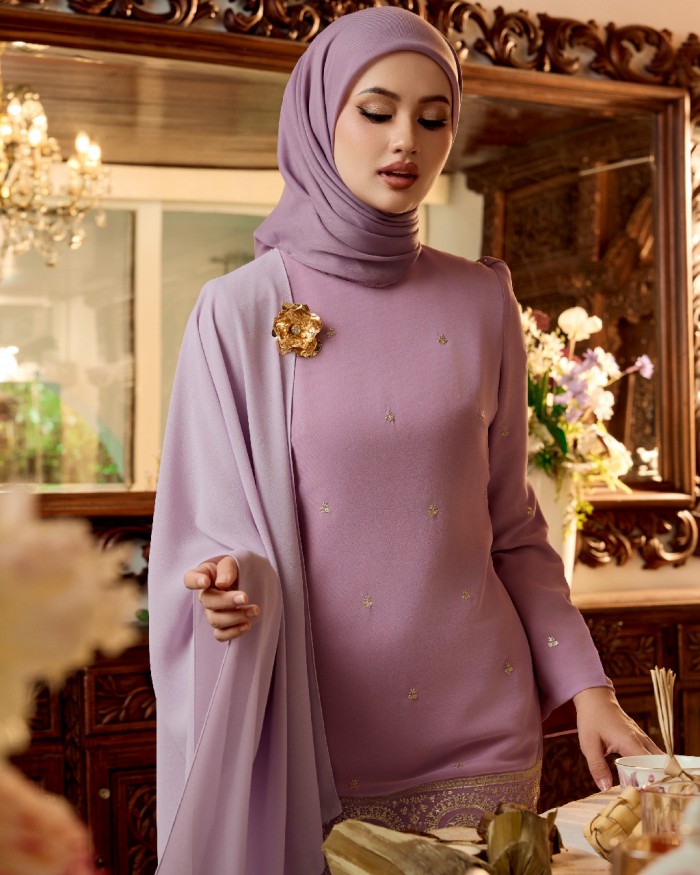 DEFECT EYANA IN LILAC