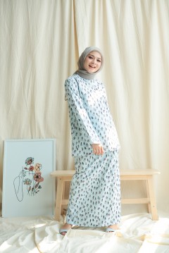 KURUNG FINA IN BABY BLUE