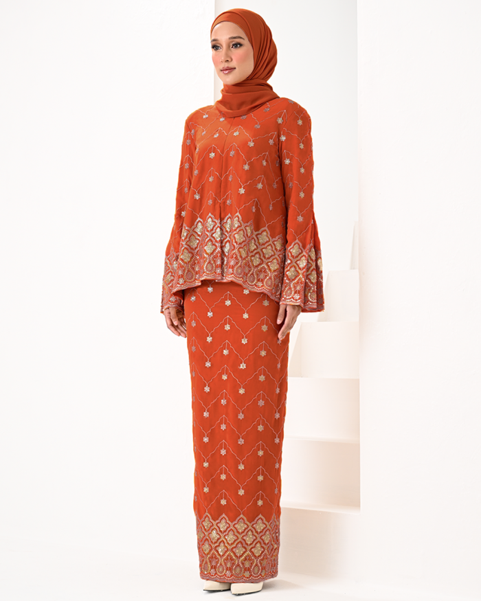 (NEW IN)NANDITA IN BRICK ORANGE