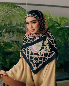 GLAMOURAYA  JELITA BLACK