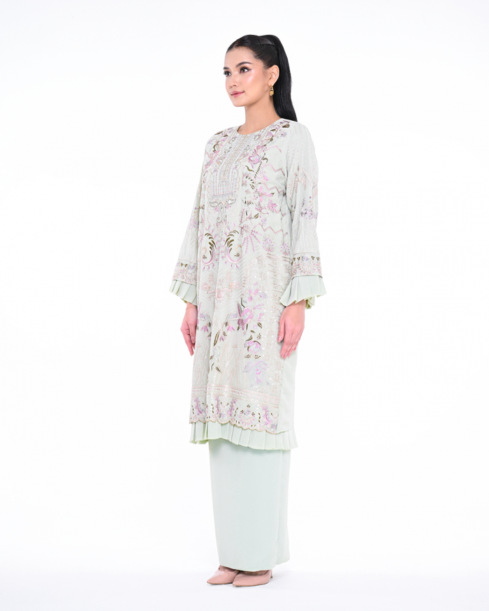 AMISHA IN MINT GREEN