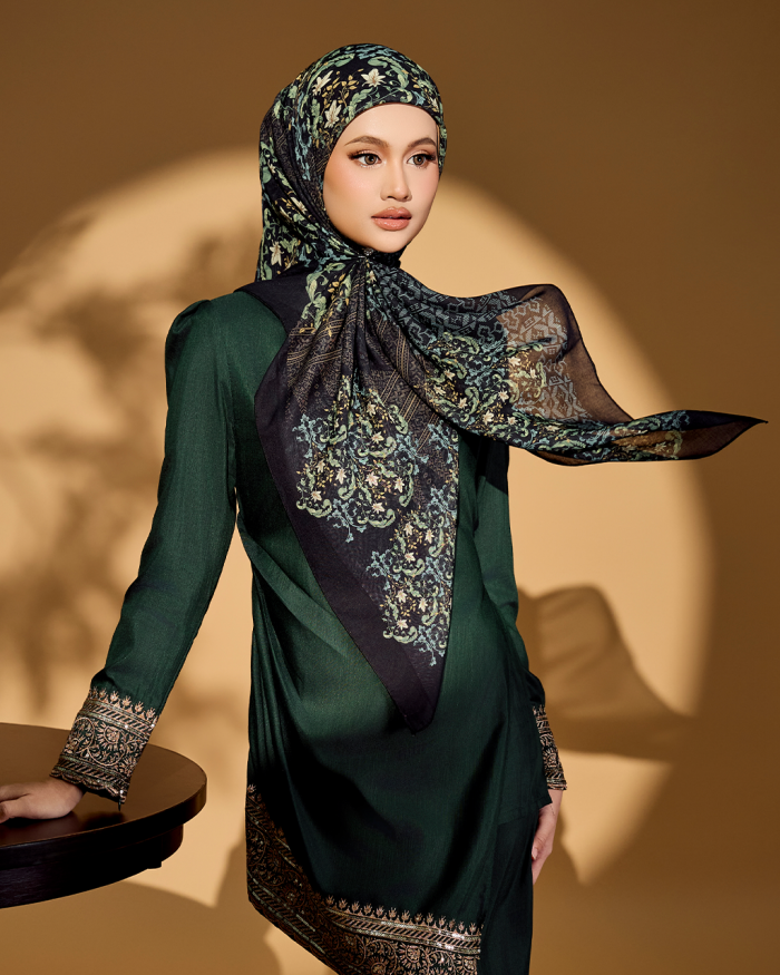 TENUN RAYA LESTARI IN BLACK