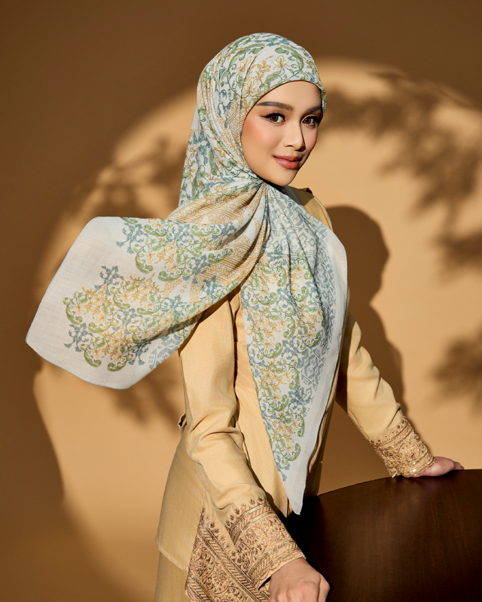 TENUN RAYA LESTARI IN BLUE WHITE