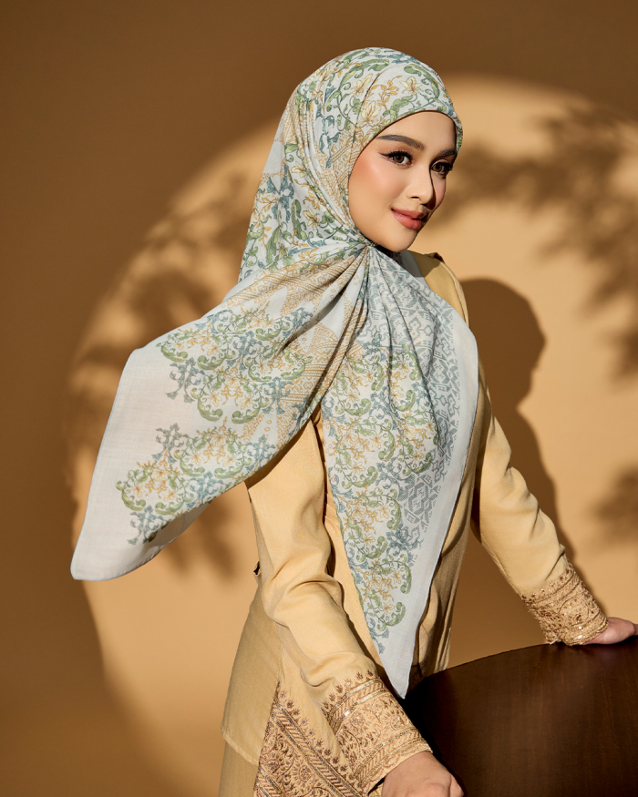 TENUN RAYA LESTARI IN BLUE WHITE