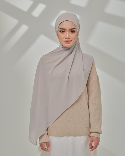 BAESiC IN LIGHT GREY