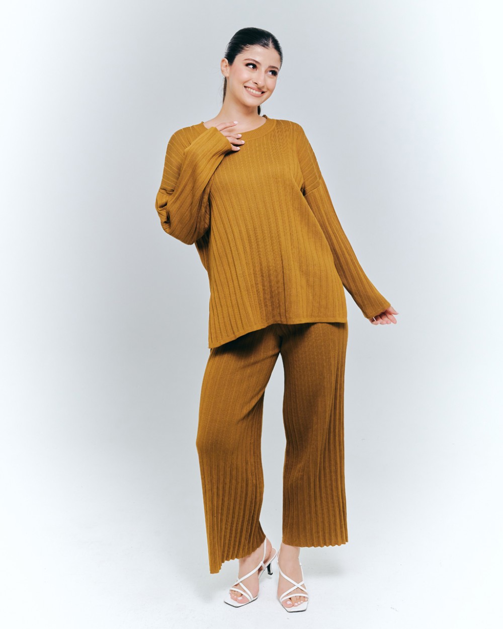 LUISA SET IN MUSTARD