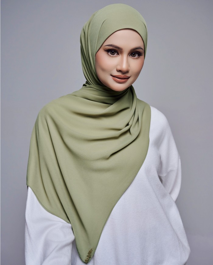 MALIQA SHAWL 2.0 IN MATCHA