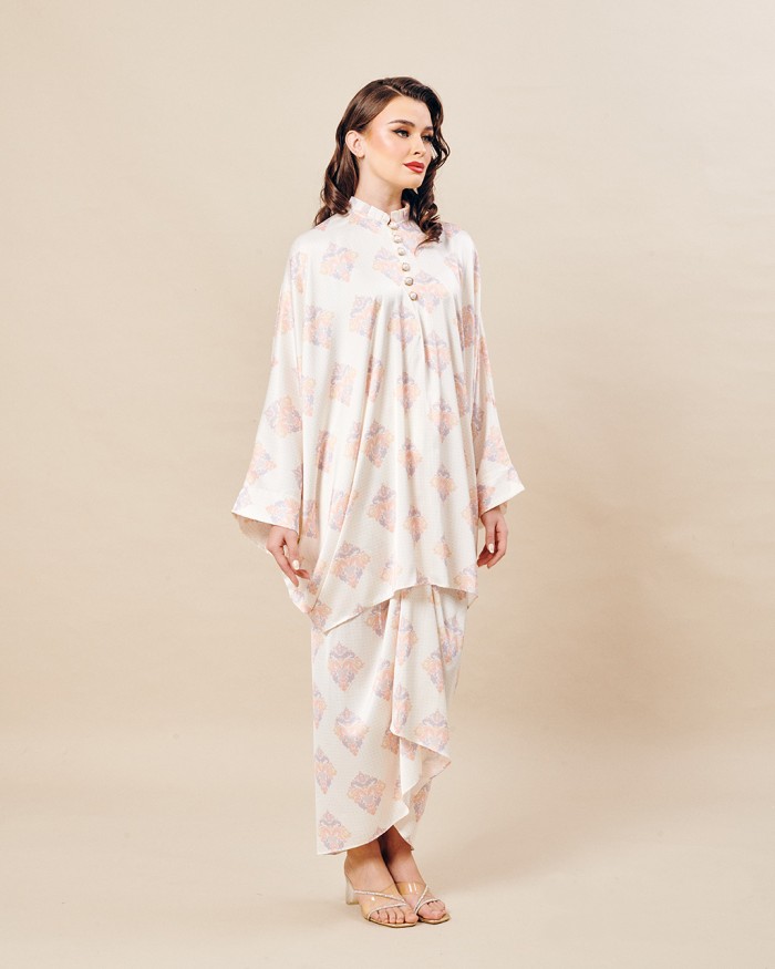 DEFECT MAWRA CAFTAN IN WHITE