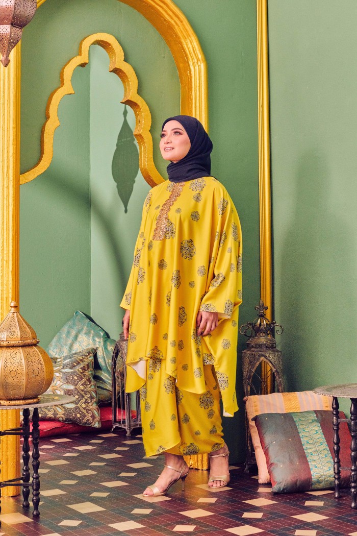 MEENAKSHI CAFTAN IN BUMBLEBEE YELLOW