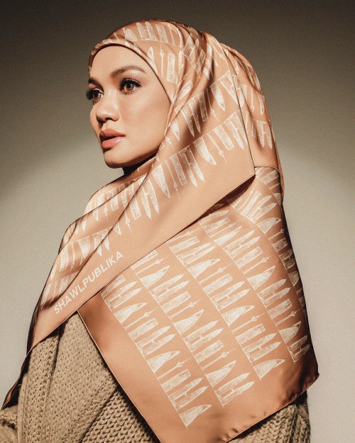 DIRGAHAYU IN KOTA RAYA NUDE