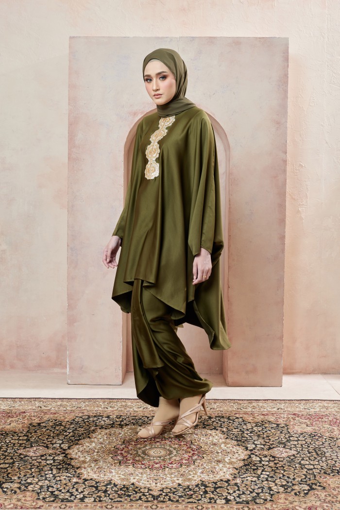 NUREEN IN OLIVE