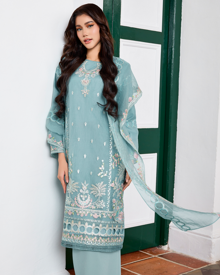 DEFECT PRISHA IN SOFT BLUE