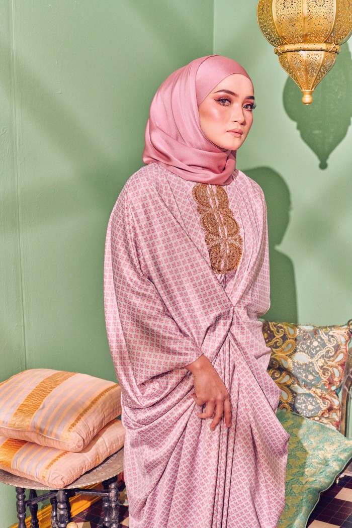 CS PRIYADAR CAFTAN IN BLUSH PINK